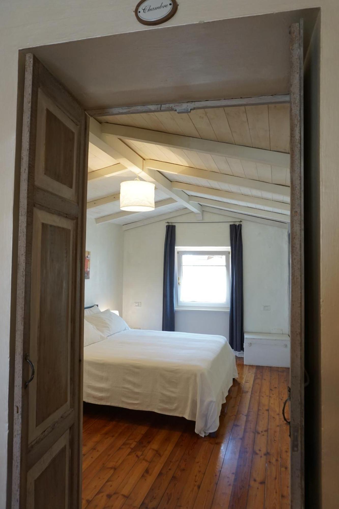 Graziosa Dimora Centro Storico Appartement Biella Buitenkant foto