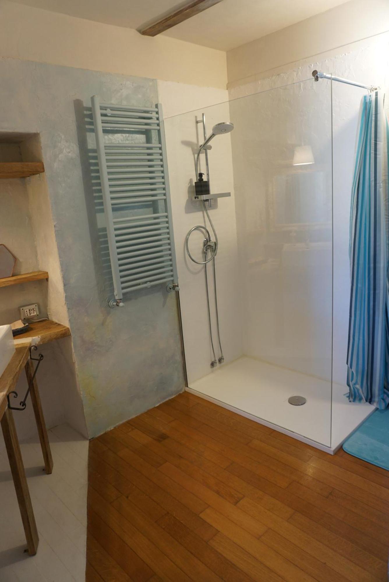 Graziosa Dimora Centro Storico Appartement Biella Buitenkant foto